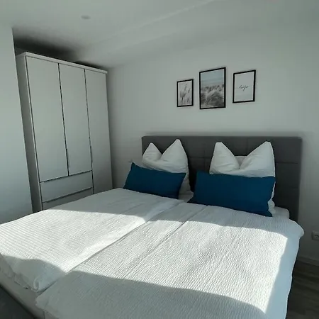 With 2 Bedrooms Ferienhaus